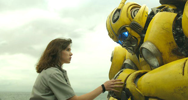 У биоскопе стигао „Бамблби“, фантастична sci-fi акциона авантура о омиљеном трансформерсу (ВИДЕО)